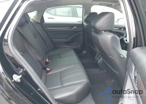 2020 Honda Accord Touring z USA, uszkodzony, nr VIN 1HGCV2F94LA008442